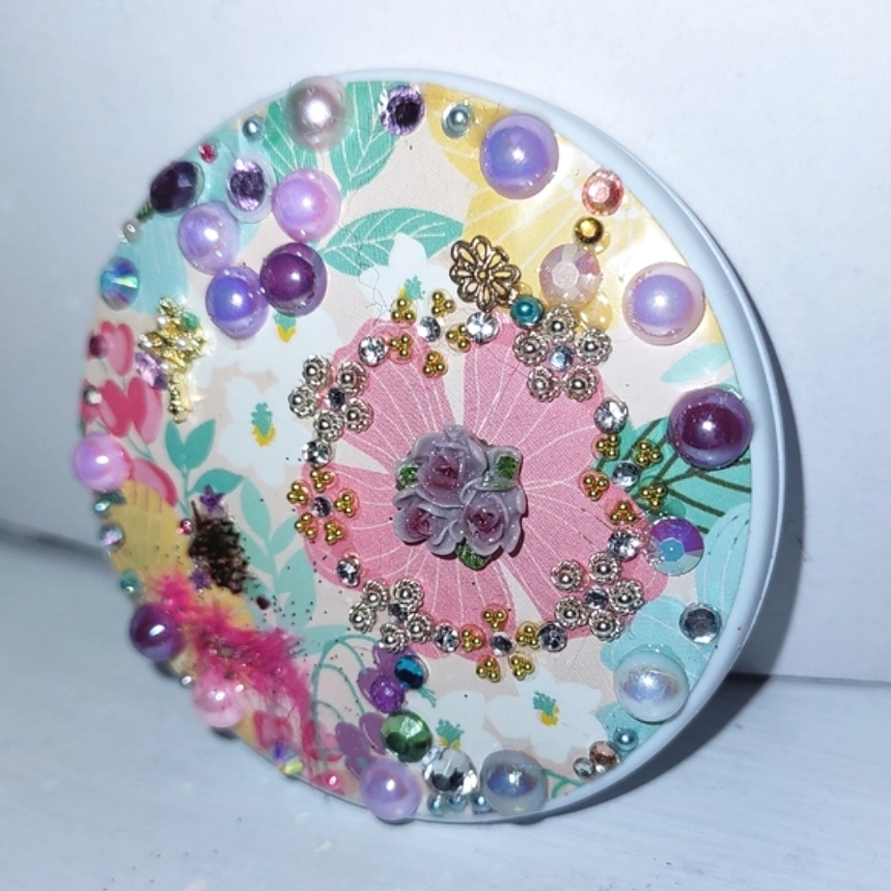 Girl's Jeweled Flower Designed Pocket Compact Mirror